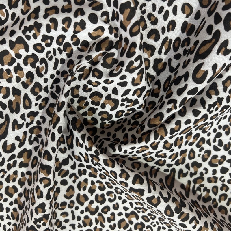 Animal Prints Polycotton Fabric Leopard 3