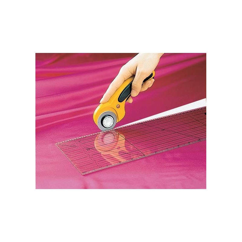 Rotary Cutter - Deluxe Retracting - Ergonomic Handle: Application