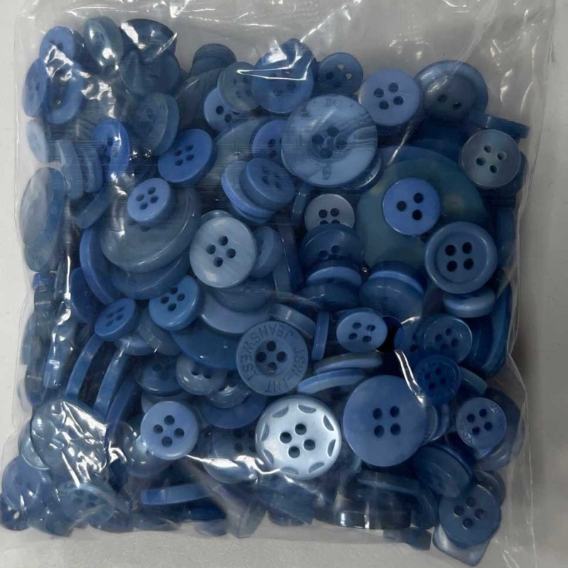 Crafting Buttons Assorted Sizes 120g Blue3