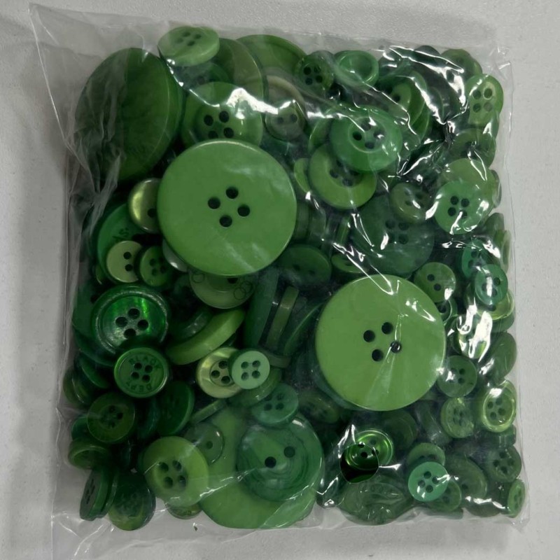 Crafting Buttons Assorted Sizes 120g Green3