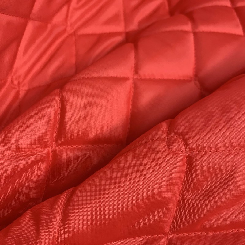 4oz Quilted Water Resistant overlap Red 3