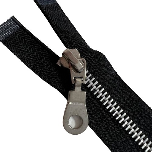 Metal One Way Zip with Closed End (70cm - (27.5&quot;)2 