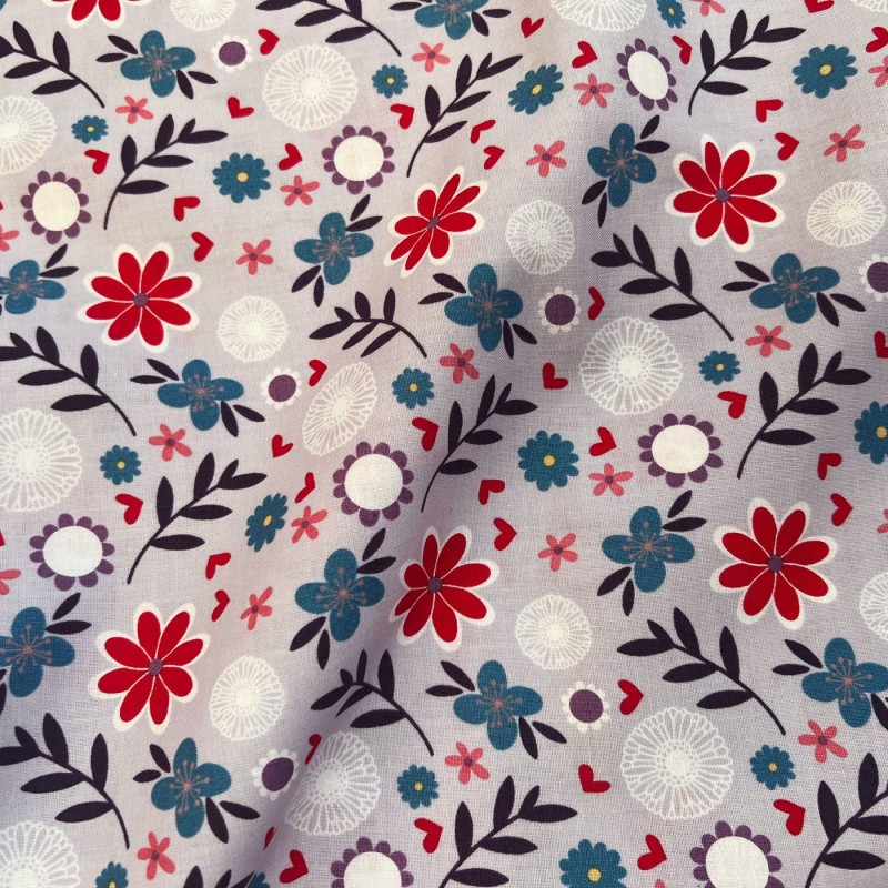 100% Cotton Red and  Blue Flower q